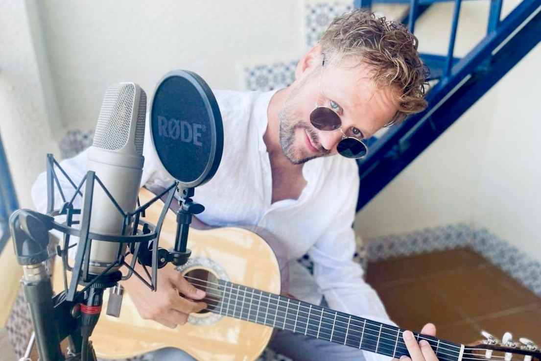 Bingolotto, guldskiva och så två låtar i glasburen